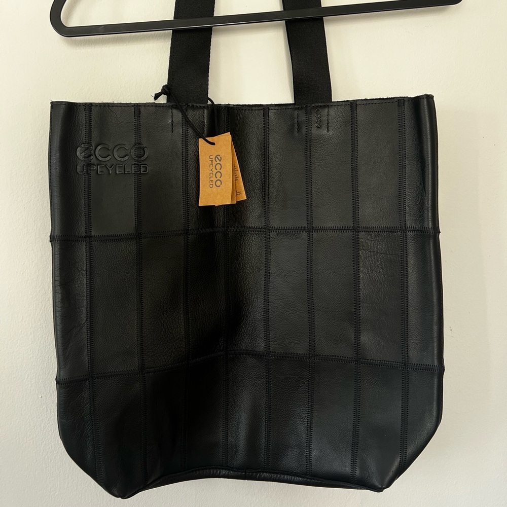 NWT Black Ecco Leather Tote Bag